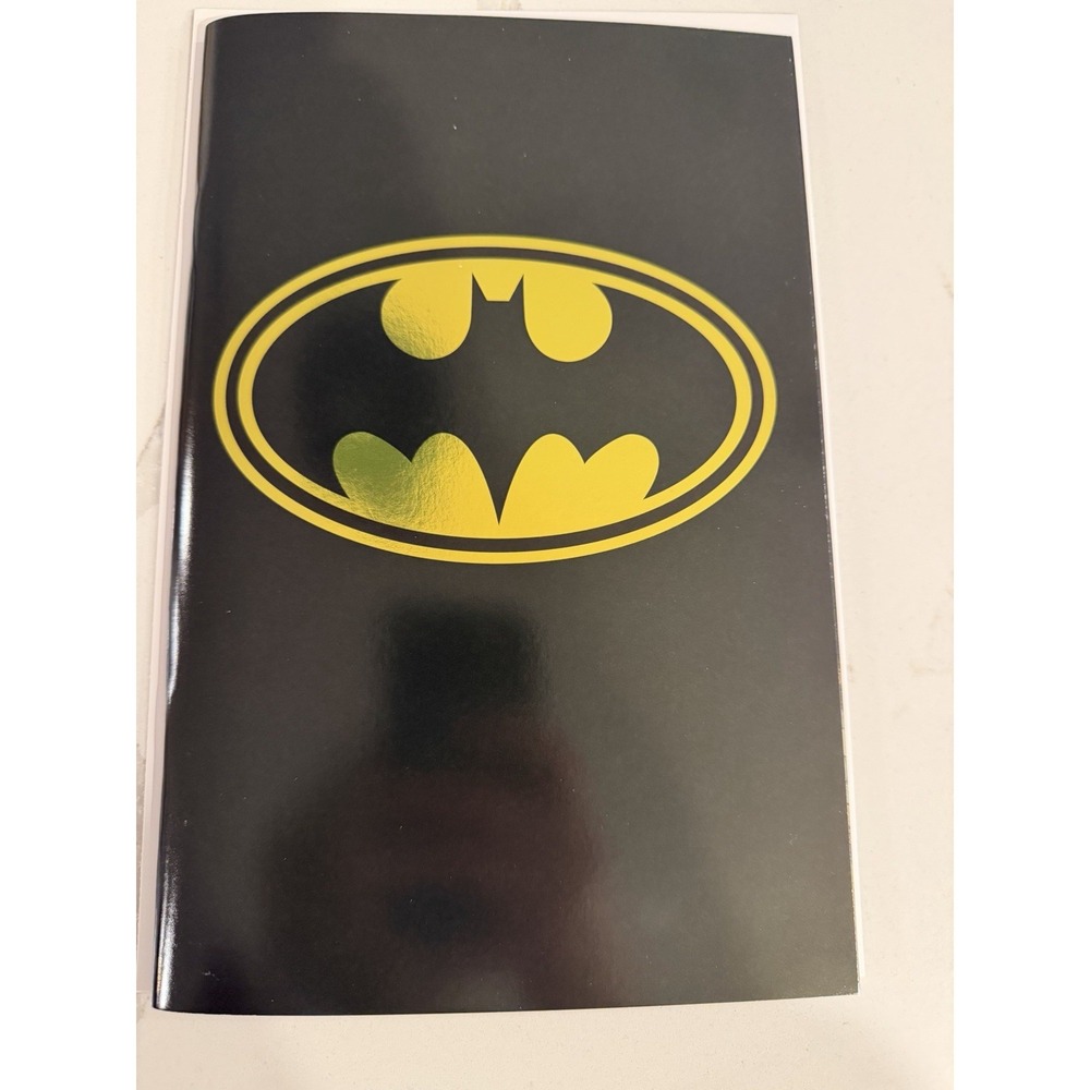 Batman #135 #900 Classic Black & Gold Foil Logo variant 2023 BTC limited